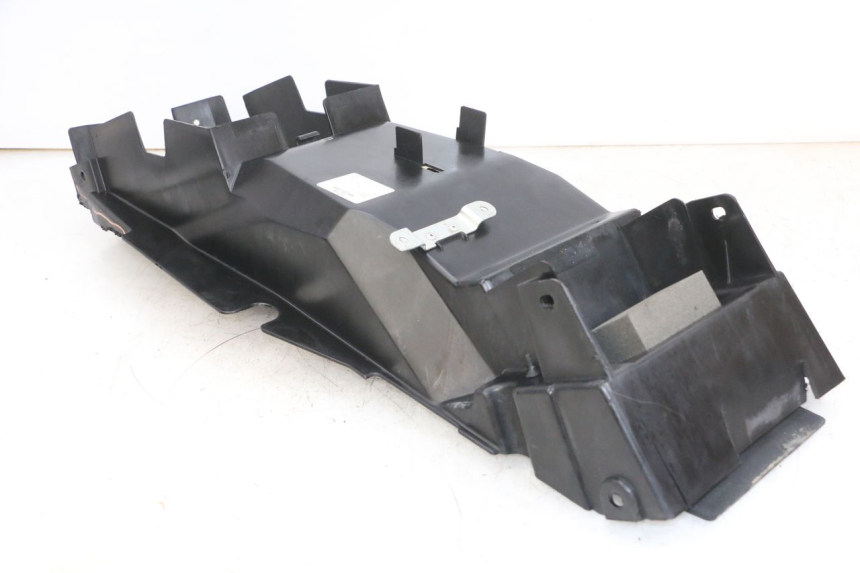 photo de PASSAGE ROUE ARRIERE SUZUKI GSF N BANDIT 600 (1996 - 1999) - Pièce contrôlée