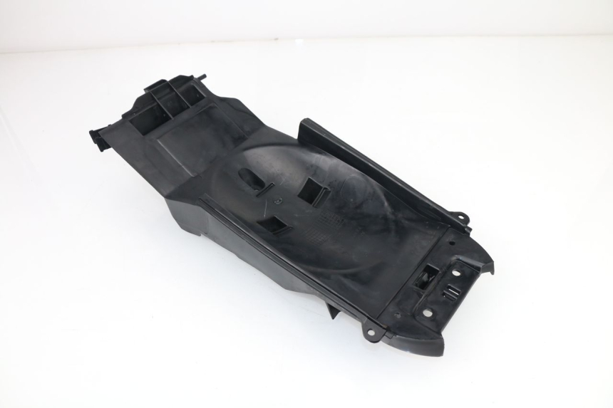 photo de PASSAGE ROUE ARRIERE HONDA CBR R 125 (2011 - 2016)