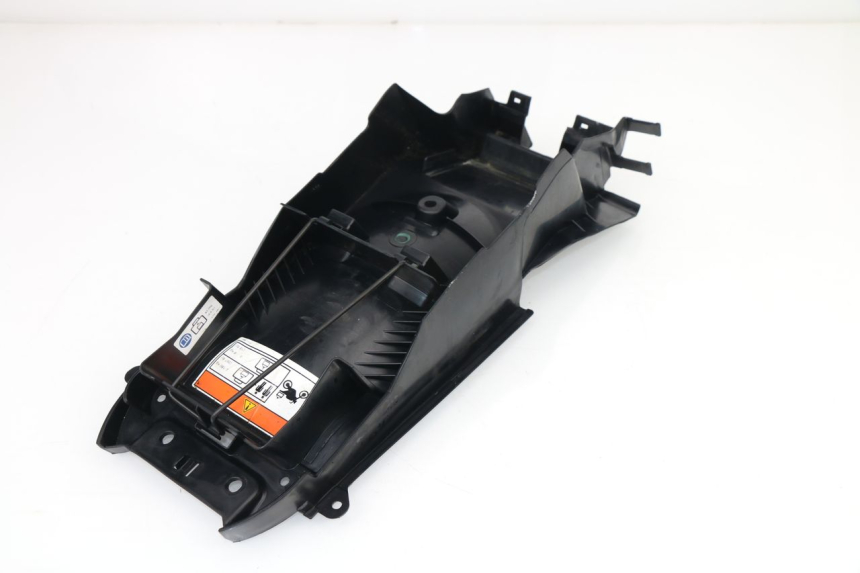 photo de PASSAGE ROUE ARRIERE HONDA CBR R 125 (2011 - 2016)