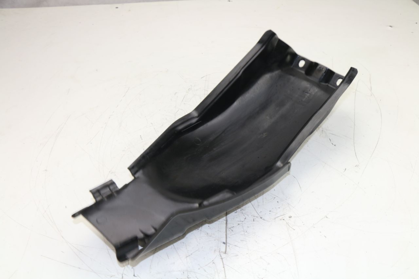photo de PASSAGE ROUE ARRIERE HONDA CM 125 (1983 - 2003)