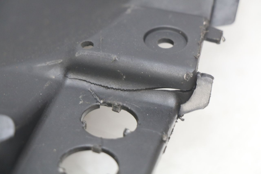 photo de PASSAGE ROUE ARRIERE HONDA INTEGRA NC D 750 (2016 - 2018)