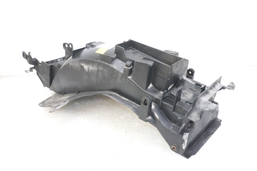 photo de PASSAGE ROUE ARRIERE HONDA NTV DEAUVILLE 650 (1998 - 2001)