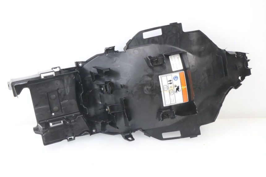 photo de PASSAGE ROUE ARRIERE HONDA VFR F 1200 (2010 - 2015)