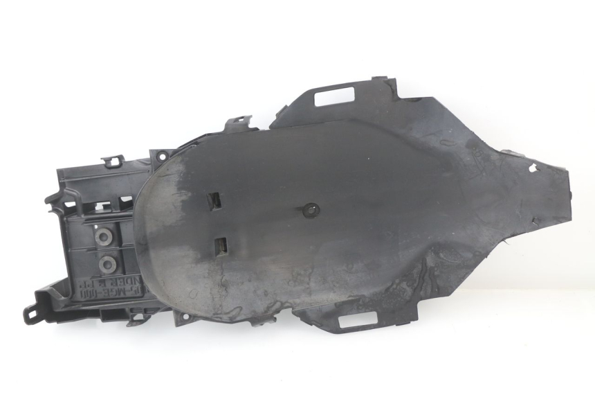 photo de PASSAGE ROUE ARRIERE HONDA VFR F 1200 (2010 - 2015)