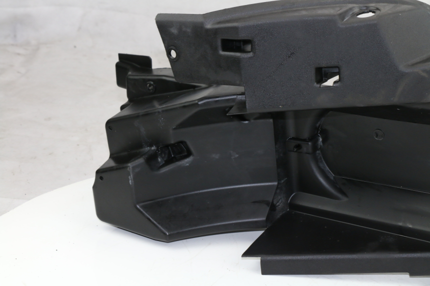 photo de PASSAGE ROUE ARRIERE HONDA XLV VARADERO 125 (2000 - 2006)