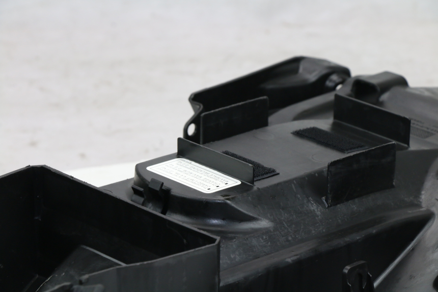 photo de PASSAGE ROUE ARRIERE HONDA XLV VARADERO 125 (2000 - 2006)