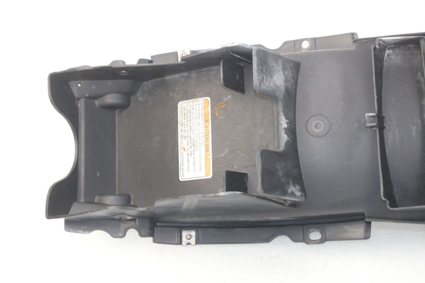 photo de PASSAGE ROUE ARRIERE HYOSUNG COMET GTR 125 (2007 - 2014)