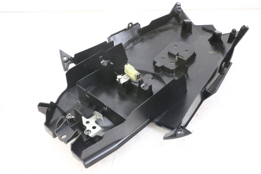 photo de PASSAGE ROUE ARRIERE KAWASAKI VERSYS ABS 650 (2015 - 2018)