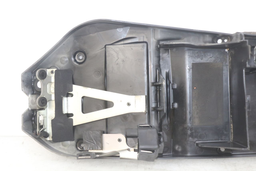 photo de PASSAGE ROUE ARRIERE KAWASAKI Z 750 (2007 - 2013)