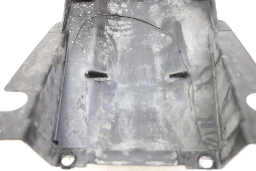 photo de PASSAGE ROUE ARRIERE KAWASAKI ZR7 ZR-7 S 750 (1999 - 2004)
