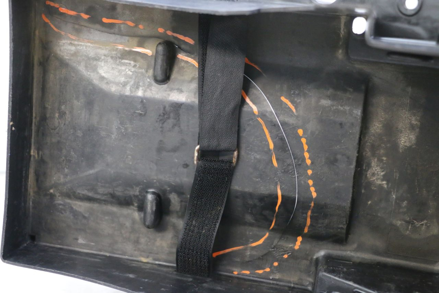photo de PASSAGE ROUE ARRIERE KAWASAKI ZR7 ZR-7 S 750 (1999 - 2004)