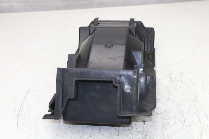 photo de PASSAGE ROUE ARRIERE KAWASAKI ZZR 600 (1995 - 2004)