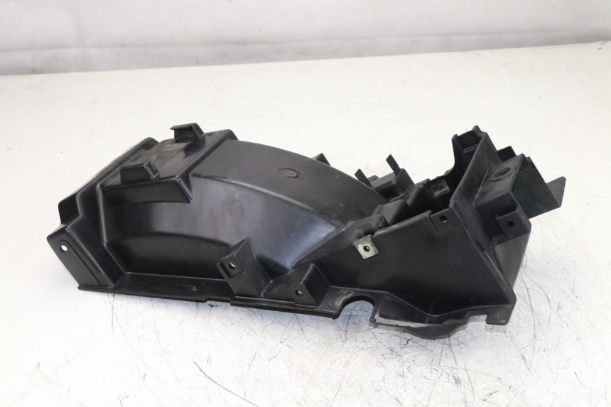 photo de PASSAGE ROUE ARRIERE KAWASAKI ZZR 600 (1995 - 2004)