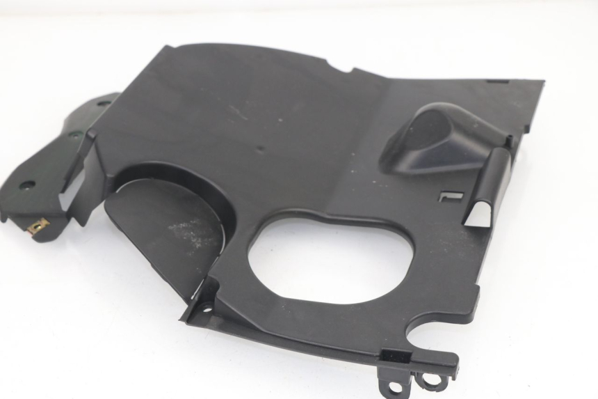 photo de PASSAGE ROUE ARRIERE KYMCO AGILITY NAKED RENOUVO 4T 50 (2011 - 2017)