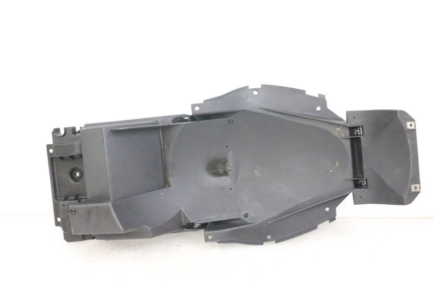 photo de PASSAGE ROUE ARRIERE MOTO GUZZI NORGE 8V GT 1200 (2011 - 2016)