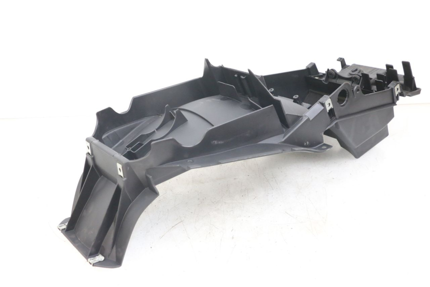 photo de PASSAGE ROUE ARRIERE MOTO GUZZI NORGE 8V GT 1200 (2011 - 2016)