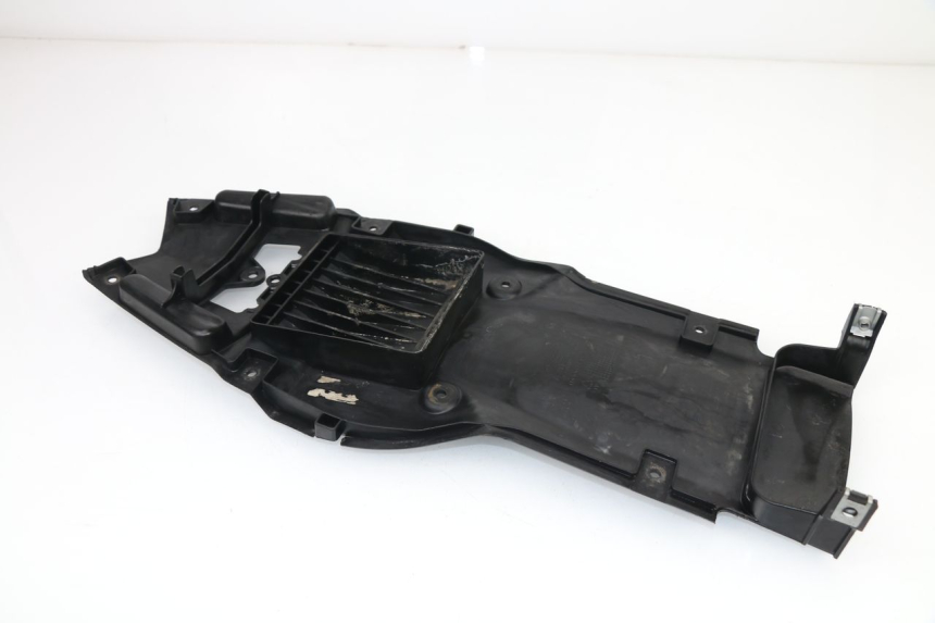 photo de PASSAGE ROUE ARRIERE RIEJU RS3 50 (2010 - 2018)