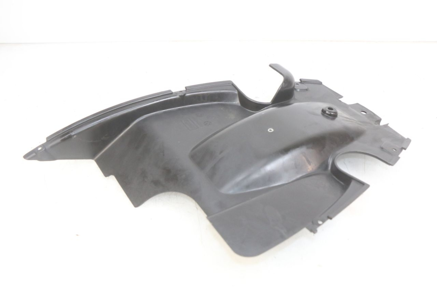 photo de PASSAGE ROUE ARRIERE APRILIA SCARABEO LIGHT 125 (2007 - 2011)