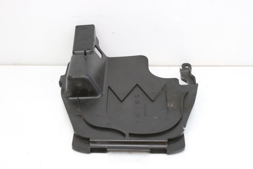 photo de PASSAGE ROUE ARRIERE KYMCO SENTO 100 (2008 - 2013)