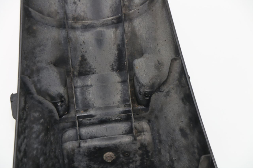 photo de PASSAGE ROUE ARRIERE SUZUKI SIXTEEN 125 (2008 - 2010)