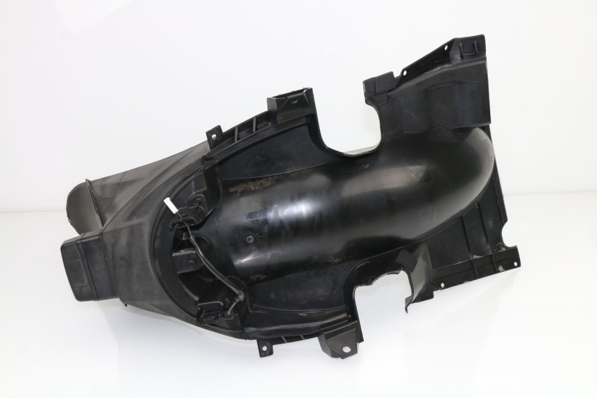 photo de PASSAGE ROUE ARRIERE SUZUKI SIXTEEN 125 (2008 - 2010)