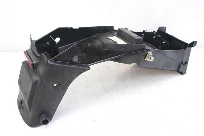photo de PASSAGE ROUE ARRIERE TRIUMPH SPRINT ST 955 (1999 - 2001)