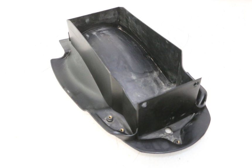 photo de PASSAGE ROUE ARRIERE DUCATI SS IE DS CARENEE 1000 (2002 - 2006) - Détail de la pièce