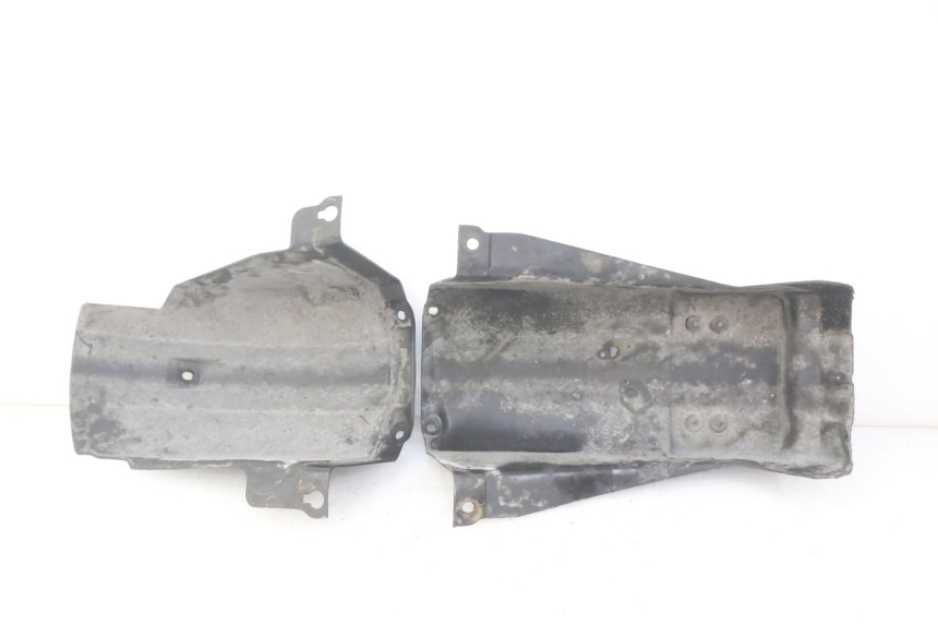 photo de PASSAGE ROUE ARRIERE SUZUKI GSX-F GSX  F 1100 (1988 - 1994)