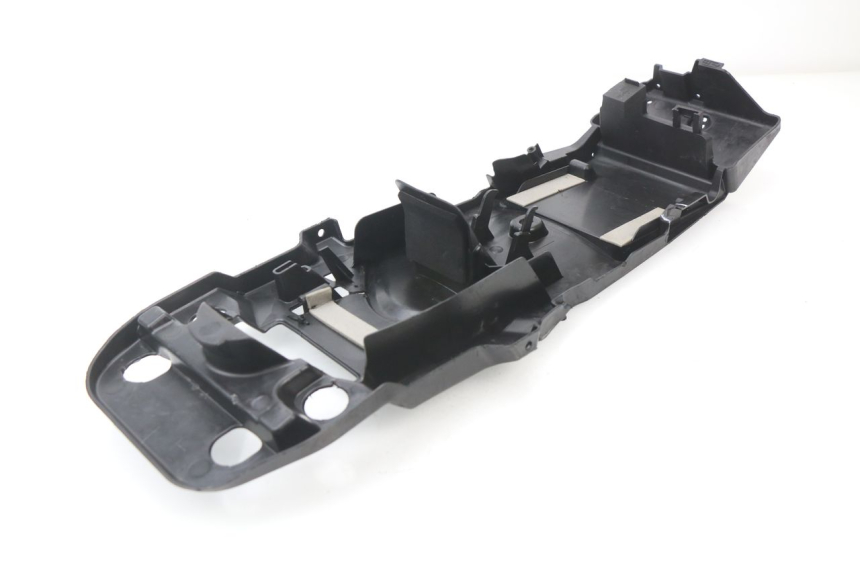 photo de PASSAGE ROUE ARRIERE SUZUKI GSX-R GSXR 600 (2008 - 2010)