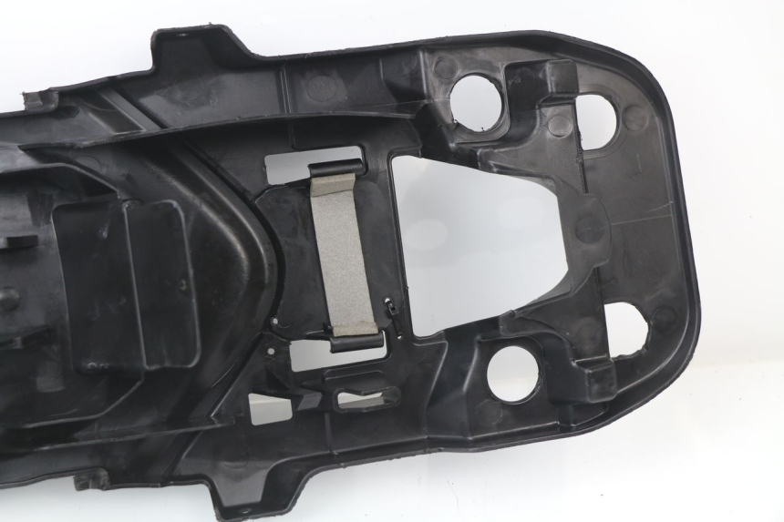 photo de PASSAGE ROUE ARRIERE SUZUKI GSX-R GSXR 600 (2008 - 2010)