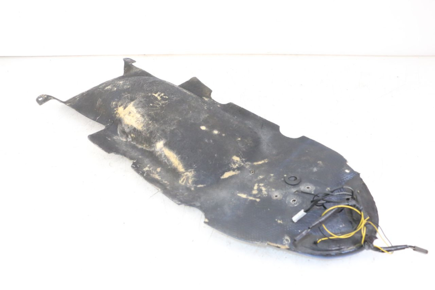 photo de PASSAGE ROUE ARRIERE SUZUKI SV S 650 (1999 - 2002)