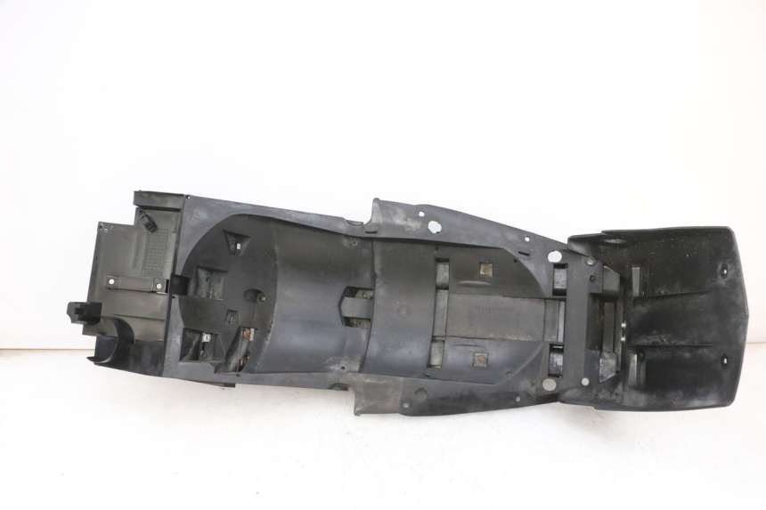 photo de PASSAGE ROUE ARRIERE YAMAHA TDM ABS 900 (2002 - 2014) - Points de fixation