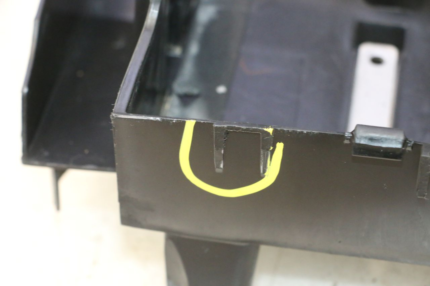 photo de PASSAGE ROUE ARRIERE YAMAHA TDM ABS 900 (2002 - 2014) - Zoom état d’usage