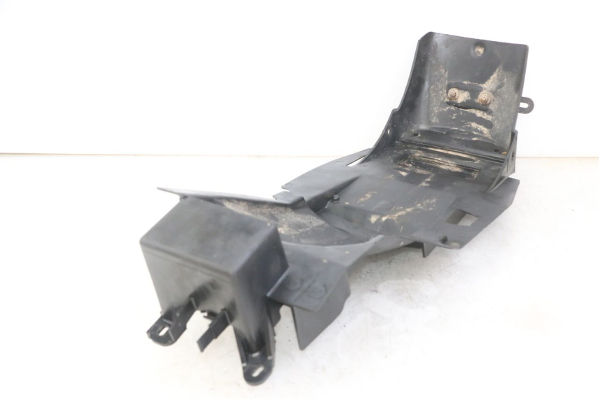 photo de PASSAGE ROUE ARRIERE YAMAHA TDR DELTABOX 125 (1993 - 2003)