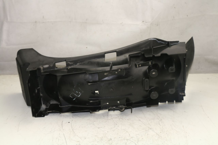 photo de PASSAGE ROUE ARRIERE TRIUMPH TIGER 955 (2001 - 2004)