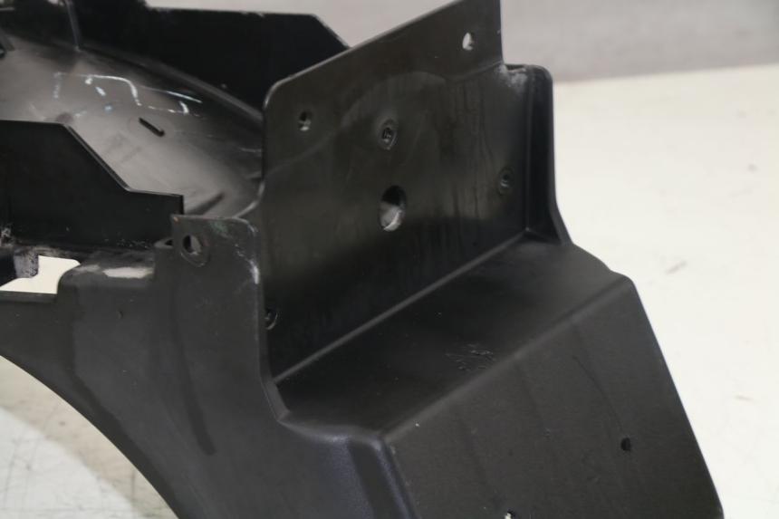 photo de PASSAGE ROUE ARRIERE TRIUMPH TIGER 955 (2001 - 2004)