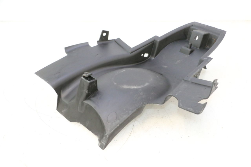photo de PASSAGE ROUE ARRIERE PEUGEOT TKR TREKKER FURIOUS 50 (2005 - 2014) - Gros plan technique