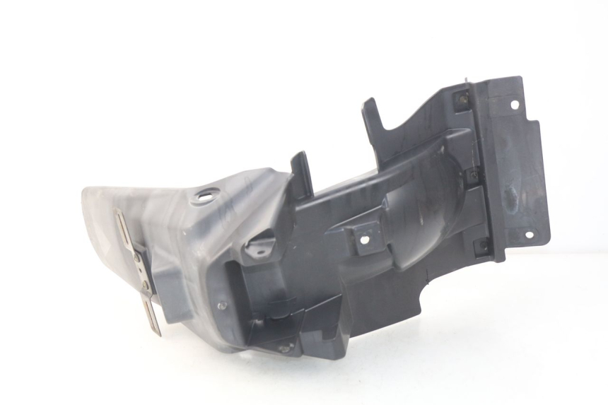 photo de PASSAGE ROUE ARRIERE SUZUKI UC EPICURO 125 (1999 - 2003)