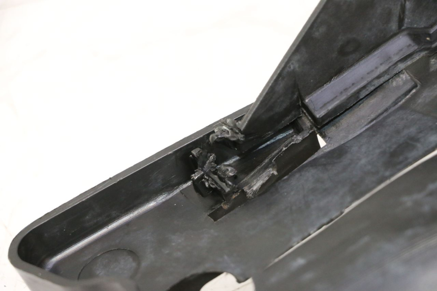 photo de PASSAGE ROUE ARRIERE PEUGEOT VIVACITY 50 (2004 - 2009) - Autre angle de vue