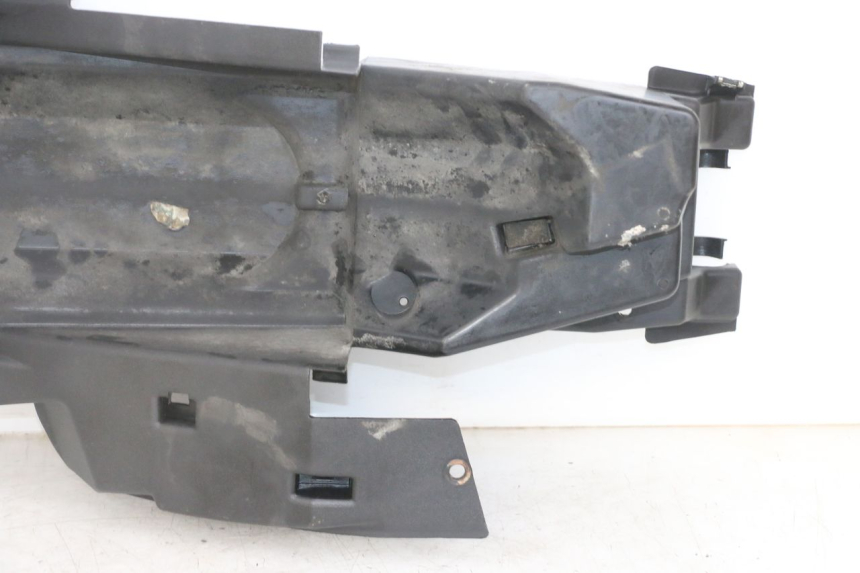 photo de PASSAGE ROUE ARRIERE HONDA XLV VARADERO 125 (2000 - 2006)
