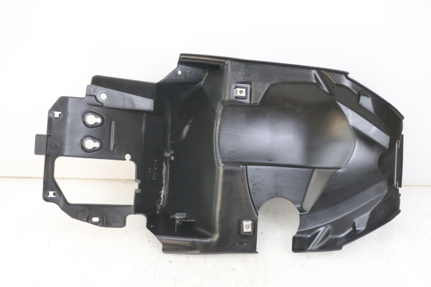 photo de PASSAGE ROUE ARRIERE YAMAHA AEROX 2T 50 (2013 - 2017)