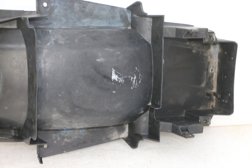 photo de PASSAGE ROUE ARRIERE YAMAHA FZS FAZER 600 (2001 - 2003)