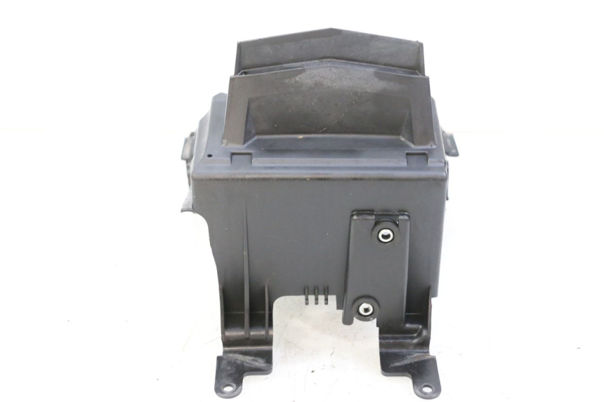 photo de PASSAGE ROUE ARRIERE YAMAHA XJ6 600 (2008 - 2016)