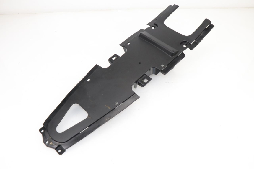 photo de PASSAGE ROUE ARRIERE YAMAHA YZF R 125 (2008 - 2013)