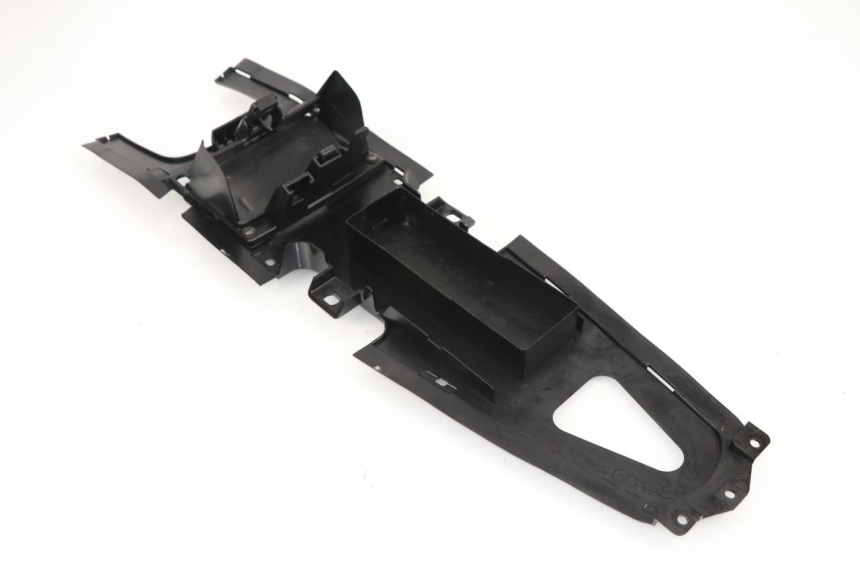 photo de PASSAGE ROUE ARRIERE YAMAHA YZF R 125 (2008 - 2013)