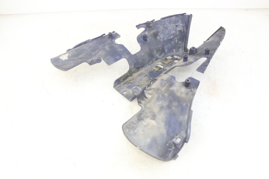 photo de PASSAGE ROUE ARRIERE YAMAHA YZF R1 1000 (2007 - 2008)