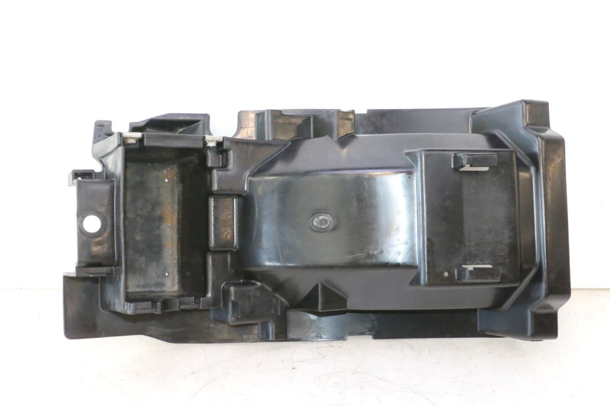 photo de PASSAGE ROUE ARRIERE KAWASAKI ZZR 600 (1995 - 2004) - Vue principale