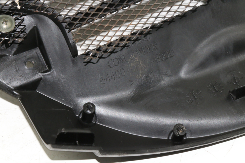 photo de PASSAGE ROUE AVANT KYMCO DINK STREET ABS 125 (2011 - 2018)