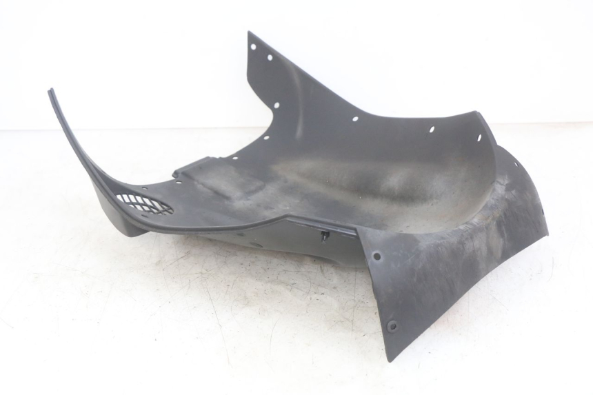 photo de PASSAGE ROUE AVANT KYMCO AGILITY 16+ 4T 50 (2018 - 2023) - Autre angle de vue