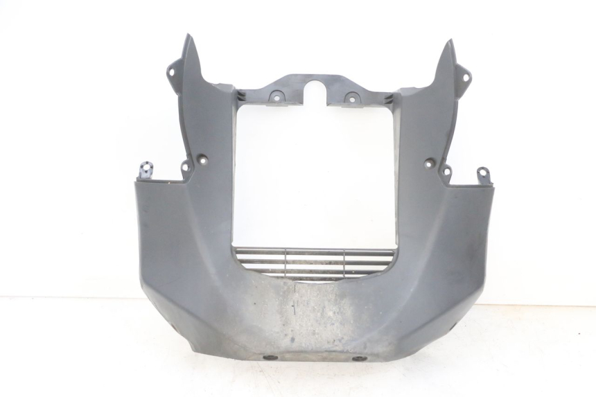 photo de PASSAGE ROUE AVANT SUZUKI BURGMAN 125 (2007 - 2014) - Vue principale